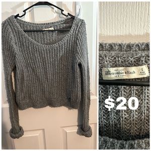 Gray Abercrombie and Fitch Sweater